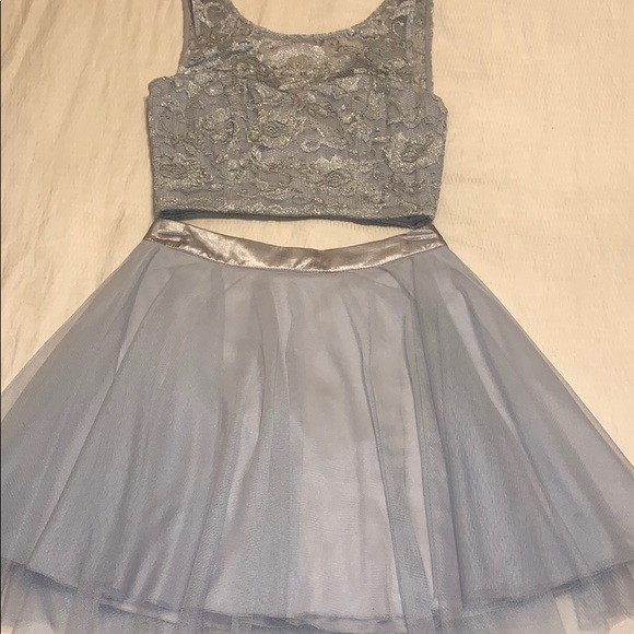 Dresses & Skirts - 2 Piece Dress